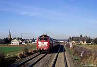 Anfang 2002 war ich noch bei DB-Regio Köln im Einsatz und fuhr auch häufig auf der Eifelstrecke. Nahe Weilerswist begegnete mir die 218 130 mit dem RE22673. 15.2.2002