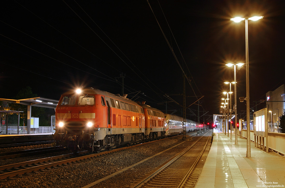 218 837 und 218 813 mit dem ICE4 412 009 als Messzug im Bahnhof Siegburg/Bonn