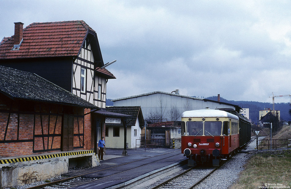 T24 der WEG mit PmG in Gaildorf Stadt - Strecke Gaildorf West - Untergrönningen