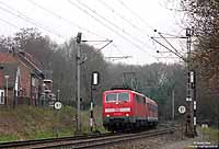 Auf dem Weg von Hamm nach Venlo hat die 111 013 mit dem RE9016 nur noch wenige hundert Meter bis zum Ziel