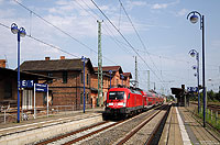 Mit dem RE37384 (Cottmus – Wismar) erreicht die Cottbusser 182 014 Lübbenau.