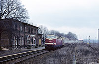 228 680 vom Bw Sangerhausen mit N6212 Erfurt - Sangerhausen in Reinsdorf bei Artern