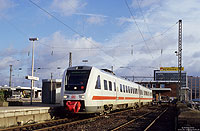 612 987 in Fernverkehrsfarben als RE29559 nach Winterberg in Dortmund Hbf