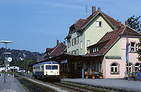 627 001 vom Bw Tübingen am 19.6.1990 im Bahnhof Freudenstadt Hbf