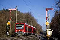 650 314 passiert als RE22523 Crailsheim - Ulm das westliche Einfahrsignal von Goldshöfe