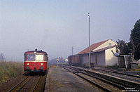 798 602 als N5826 Fulda - Hilders im Bahnhof Wiesen