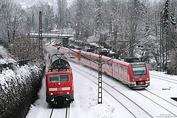 111 012 vom Bw Köln mit RE in Wuppertal Sonnborn