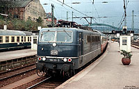 184 111 mit TEE33 Parsifal im Bahnhof Aachen Hbf