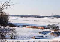 Ebenfalls bei Scheven fährt der RE11416, gebildet aus dem 644 057 durch die verschneite Eifel. 6.1.2006