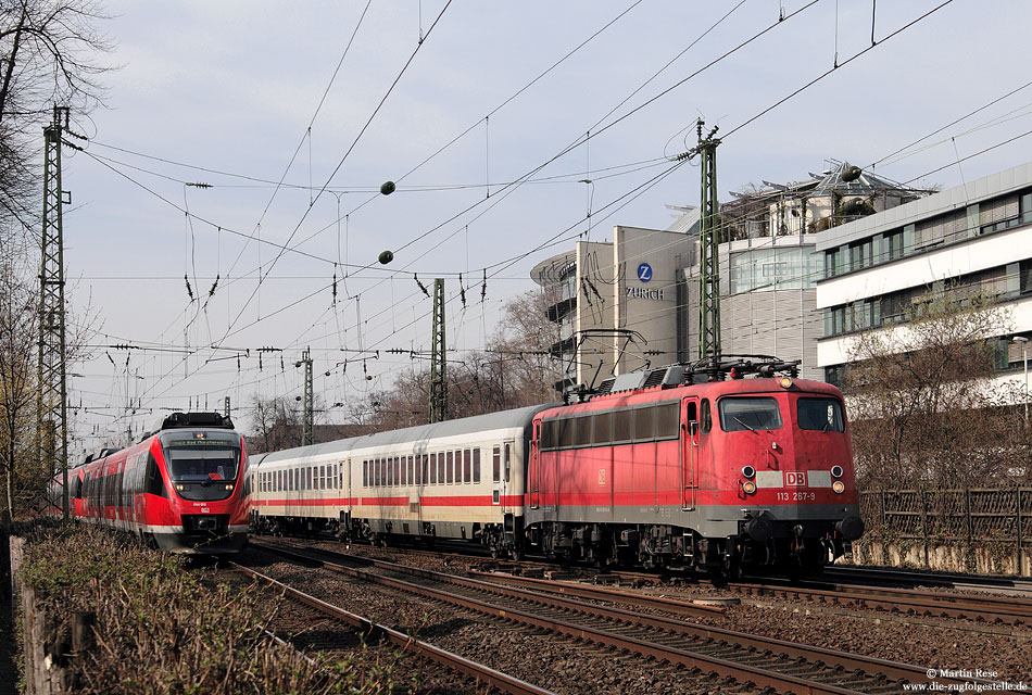 Nach einer Strecke von 154 km und einer Fahrzeit von 92 Minuten erreicht der IC2863 den Bonner Hauptbahnhof. 24.3.2010