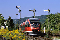 643 512 am 11.9.2006 in Ahrweiler, der Bahnhof verfügte noch über drei Gleise