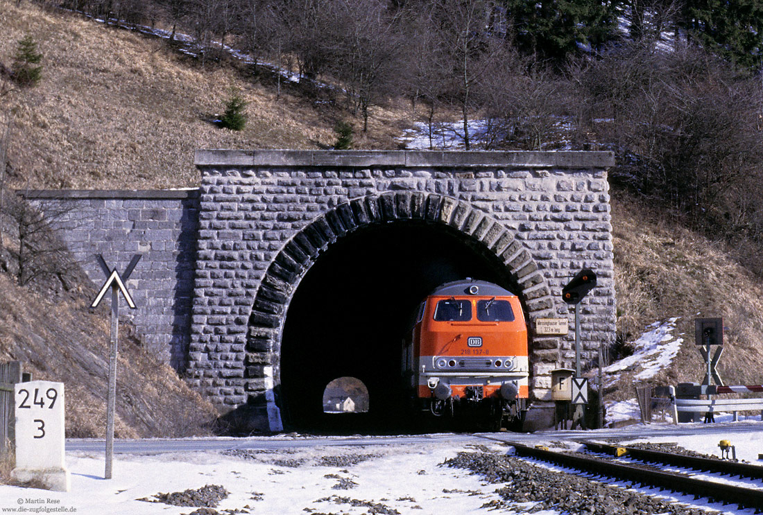 E3680 Warburg – Hagen mit CityBahn 218 137 am Messinghauser Tunnel