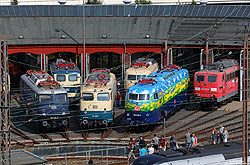 103 220, 110 300 und E10 348 beim Lokschuppenfest im Südwestfälischen Eisenbahnmuseum im Bw Siegen