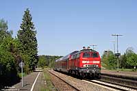 218 409 mit IRE4211 nach Lindau, aufgenommen in Bad Schussenried. 7.5.2009