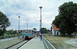 771 065 der UBB auf der Insel Usedom im Bahnhof Zemplin
