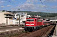 Mit der RB15468 nach Frankfurt(Main) Hbf am Haken verlässt die 111 194 Heidelberg Hbf. 21.05.2010