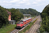 Mit dem IRE4225 nach Lindau Hbf passiert die 218 410 Langenschemmern. 25.8.2010