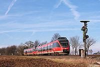 Neben den 218-bespannten Zügen entstanden selbstverständlich auch einige Aufnahmen vom Regelfahrzeug auf der KBS475, dem 644. "Fahrt erwarten" zeigt das Einfahrvorsignal von Odendorf für die RB11639 (Euskirchen - Bonn).