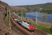 PRIMA E37 518 der CB-Rail, fotografiert in Winningen, am 19.4.2011.