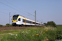 ... und so sieht der planmäßige Nahverkehr auf dem westlichen Abschnitt der KBS485 aus: zusammen mit dem ET7.08 fährt der ET7.02 als ERB20222 (Hamm - Venlo) in Boisheim ein. 1.8.2011