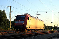 Im letzten Licht des 6.6.2014 habe ich die 101 031 in Emmerich fotografiert. In einigen Minuten wird die Lok hier den CNL419 (Amsterdam – München) hier übernehmen und bis Mannheim fahren.