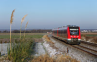 Kurz vor Derkum habe ich den RE11343 (Köln Messe/Deutz – Trier) fotografiert. Die Zugfahrt endete an diesem Tag allerdings bereits in Gerolstein, da die Strecke zwischen Gerolstein und Bitburg witterungsbedingt gesperrt war.