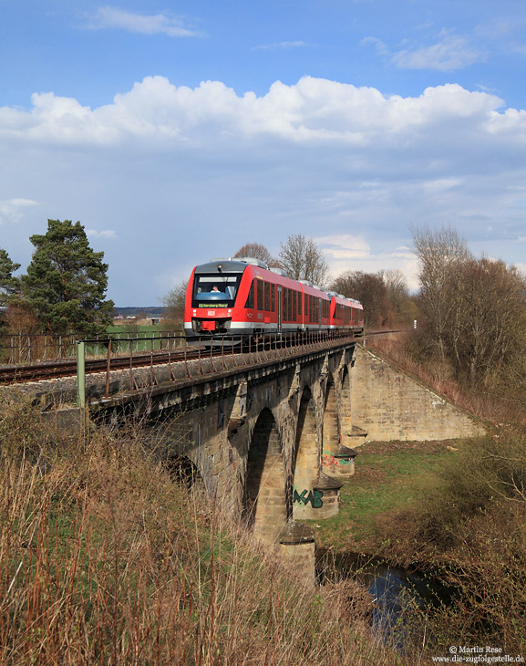 Bei Salzgitter Ringelheim überquert der 648 257 und 265 als RB14381 (Braunschweig – Herzberg) die Innerste. 25.3.2014