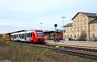 Schon Wochen vor dem offiziellen Start, Mitte Dezember, kommen einige der neuen Triebwagen der Baureihe 623 rund um Grünstadt zum Einsatz. Am 7.11.2015 pendelte der 623 005 zwischen Grünstadt und Monsheim.