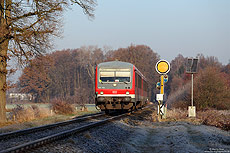 Der Bahnhof Hamminkeln besitzt noch die alte Signaltechnik. Am Einfahrvorsignal von Hamminkeln habe ich die RB10271 nach Wesel erwartet.