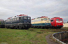 Beim „Einheitsloktag“ am 15.10.2016 in Koblenz Lützel gaben sich die E10 121, 110 300 und 110152 ein Stelldichein.
