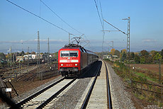 Bei Mainz Bischofsheim begegnete mir die 120 126 mit dem über die Riedbahn umgeleiteten IC 119 Münster – Innsbruck