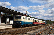 Pendelfahrten mit 111 001 im Bahnhof Kreuztal zum Lokschuppenfest im Südwestfälischen Eisenbahnmuseum