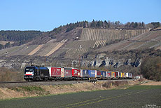 ES64 U2-035 im Maintal bei Himmelstadt mit KV-Zug