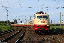 103 113 mit TEE auf der Güterzugstrecke bei Köln West