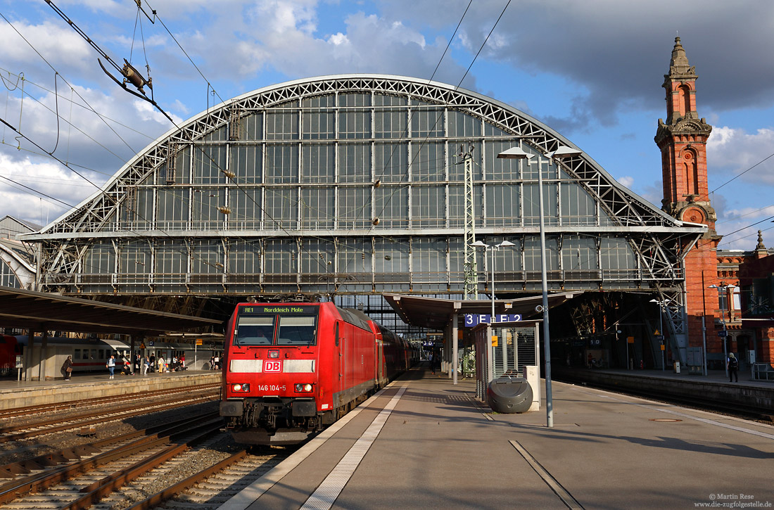 146 104 mit Bahnhofshalle in Bremen Hbf