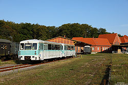 Ferkeltaxe 771 007 und 771 065 der Usedomer Bäderbahn UBB im Bahnhof Heringsdorf