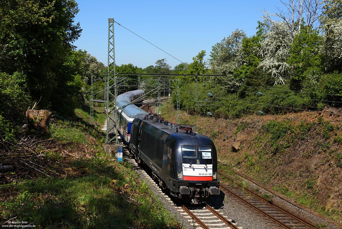 ES64 U2-026 mit TRI-Zug als Abellio-Ersatz S3 bei Hattingen