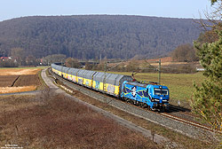 Smartron 192 104 der Eisenbahngesellschaft Potsdam mit DGS 68717 zwischen Wernfeld und Gambach im Maintal