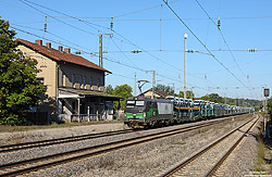 193 212 mit Autozug im Bahnhof Oberdachstetten