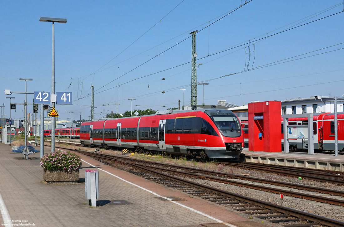 643 031 mit Namen Otterbach im Bahnhof Kaiserslautern Hbf