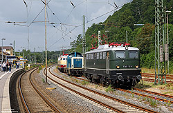 Vivat Viadukt 2023 E40 128 im Bahnhof Altenbeken