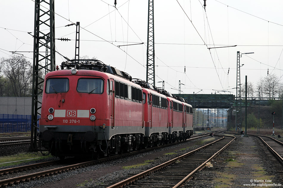 115 376 ex 110 376 abgestellt im Bahnhof Dortmund Bbf