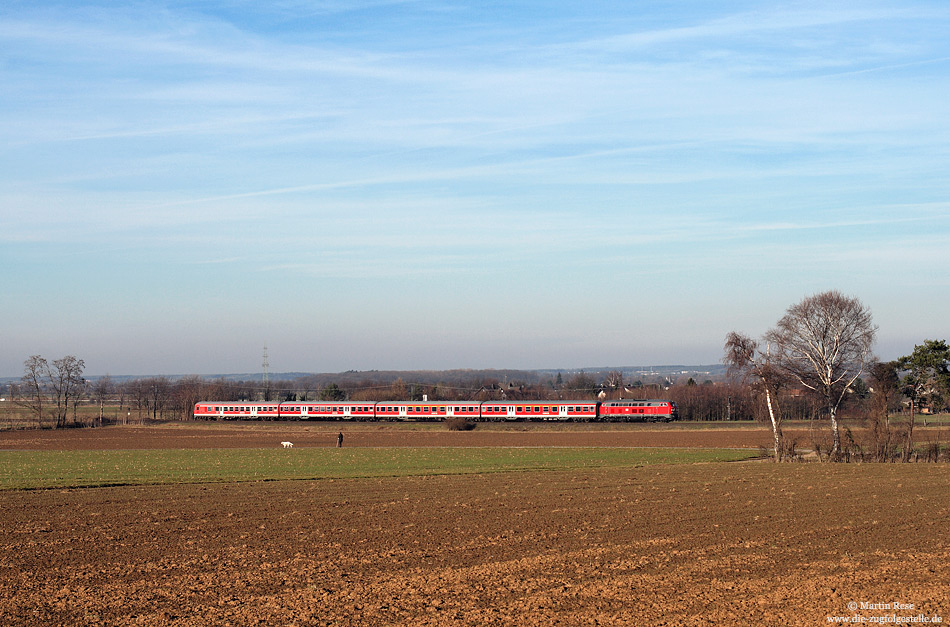 Ersatzzug mit 218 208 auf der Voreifelbahn zwischen Oberdrees und Rheinbach