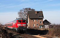 218 208 von DB-Fahrwegdienste auf der Voreifelbahn am Anschluss Oberdrees