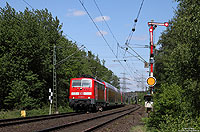 111 087 mit RE14147 am Bahnhof Hanekenfähr auf der Emslandstrecke mit Formsignal