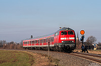 Auf dem Weg von Euskirchen nach Bonn passiert die RB11631 das östliche Einfahrvorsignal des Bahnhofs Kuchenheim. Als Zuglok diente an diesem 7.2.2011 die 218 208 aus Karlsruhe. 