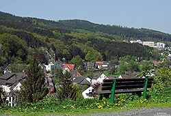 Panoramablick auf die RB25 im Aggertal bei Loope