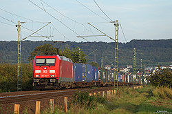 Am frühen Abend des 17.9.2014 fährt die Mannheimer 185 383 zwischen Gau-Algesheim und Bingen Gaulsheim mit einem KV-Zug gen Norden.