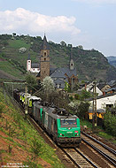 SNCF 437027 mit Güterzug in Hatzenport