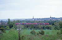 Aus Erfurt kommend erreicht der RE36086 in Kürze der Bahnhof Sangerhausen. 11.10.2003